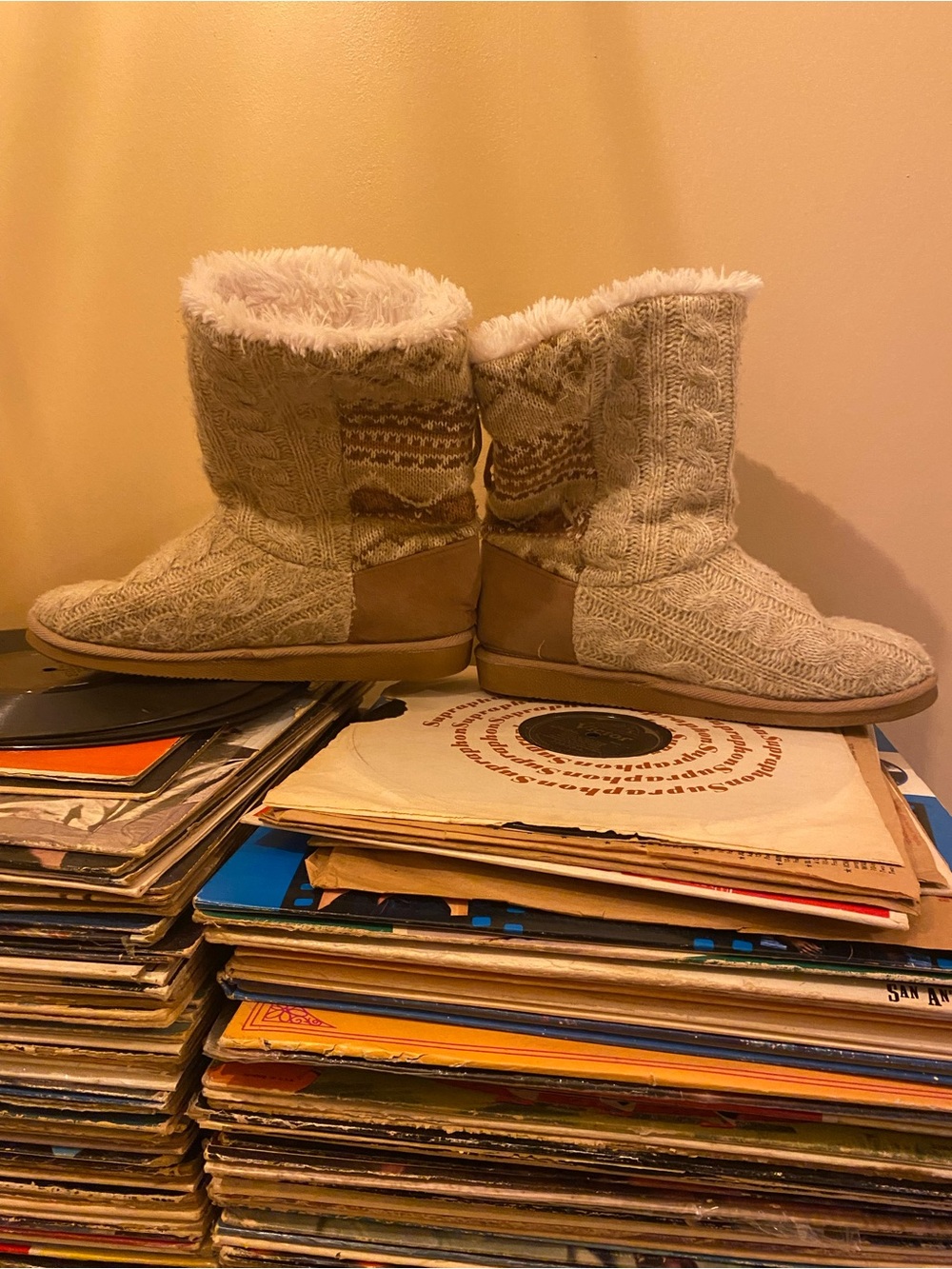 Lukees by MukLuks Women's Cream Knit Faux-Fur Lined Slipper Boots